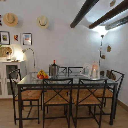 Feriehus Suvan, La Casa De La Felicidad